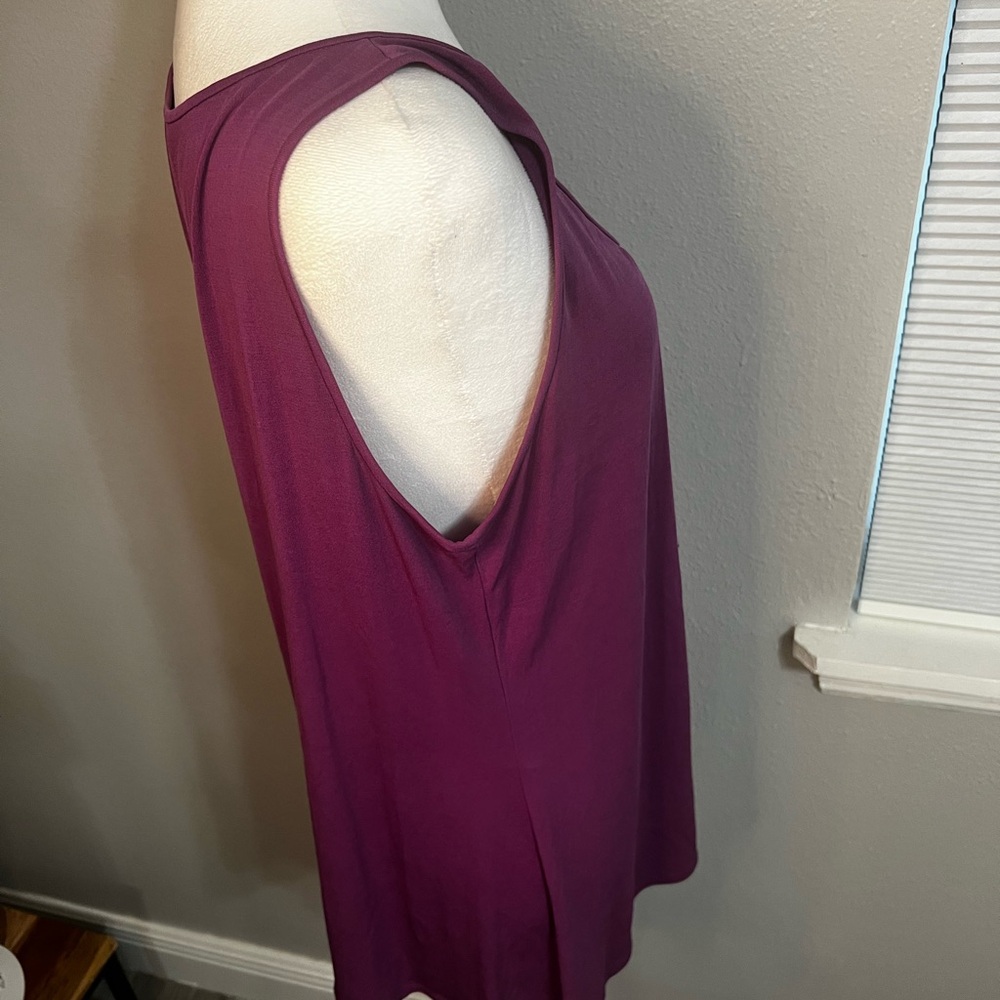 EILEEN FISHER Tank Shirt Top Medium
Silk Purple - Picture 6 of 14